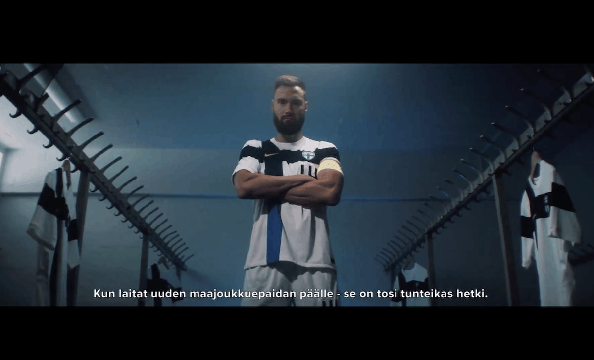 koko suomen paita Huuhkajat